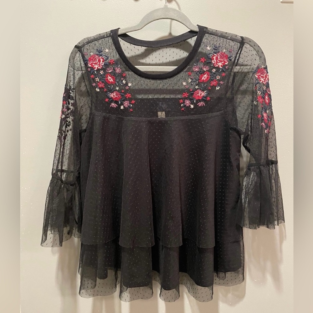 Small hippie vibe shirt